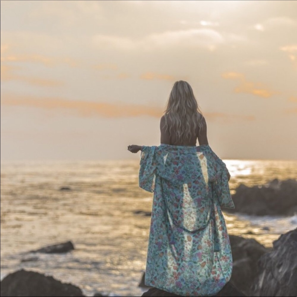 Spell Sayulita kimono
